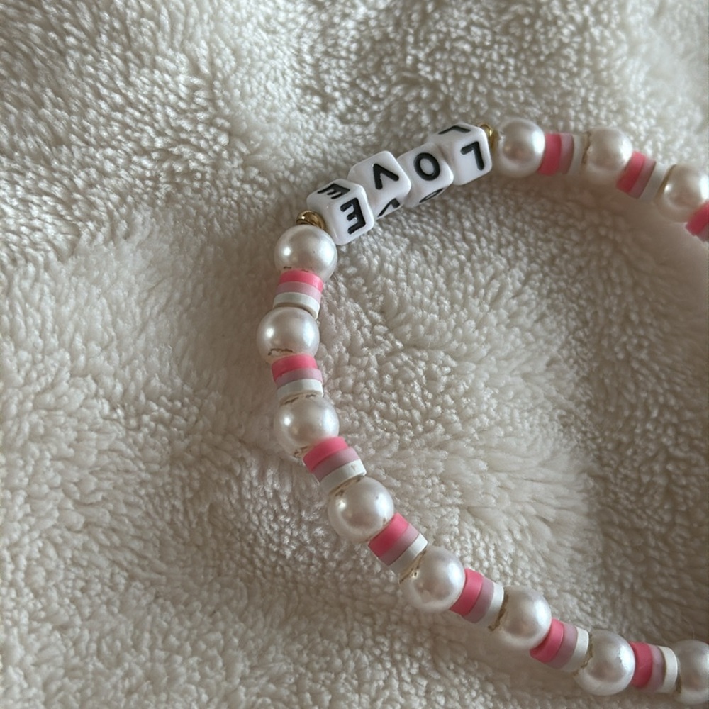 Little Words Project Love Bracelet - Picture 5 of 7